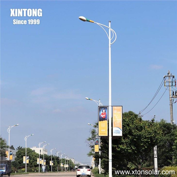 8m 10m 12m LED Solar Strada Stâlp Conic